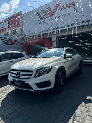 MERCEDES-BENZ GLA 250 2.0 16V TURBO GASOLINA SPORT 4P AUTOMÁTICO MERCEDES-BENZ GLA 250 2.0 16V TURBO GASOLINA SPORT 4P AUTOMÁTICO